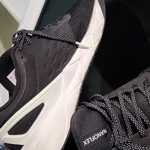 Nanoflex reebok size 9 Men